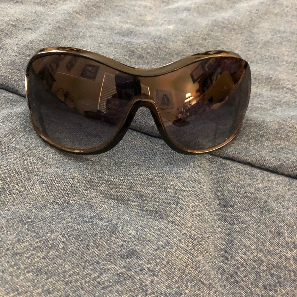 Sunglasses - Picture 2 of 2